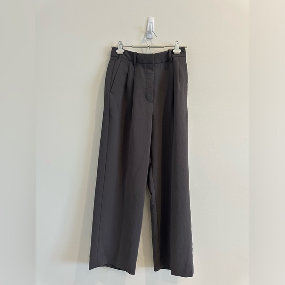 Aritzia Pants - ARITZIA Wilfred Effortless Pants